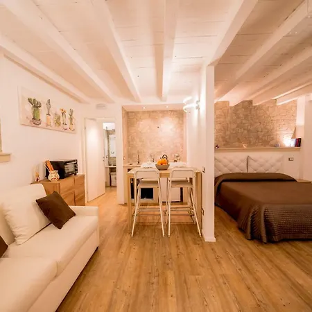 Ortigia Casa Di Lucia Apartment *